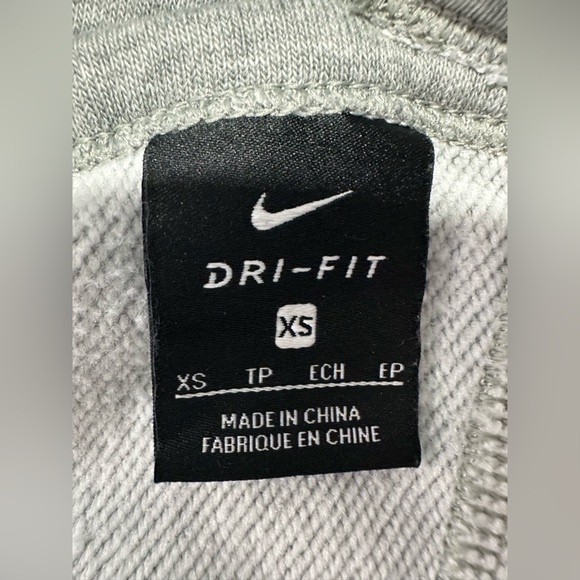 Nike Dri Fit Open V Back Gray Pullover Sweatshirt Women's Size XS - Picture 6 of 7